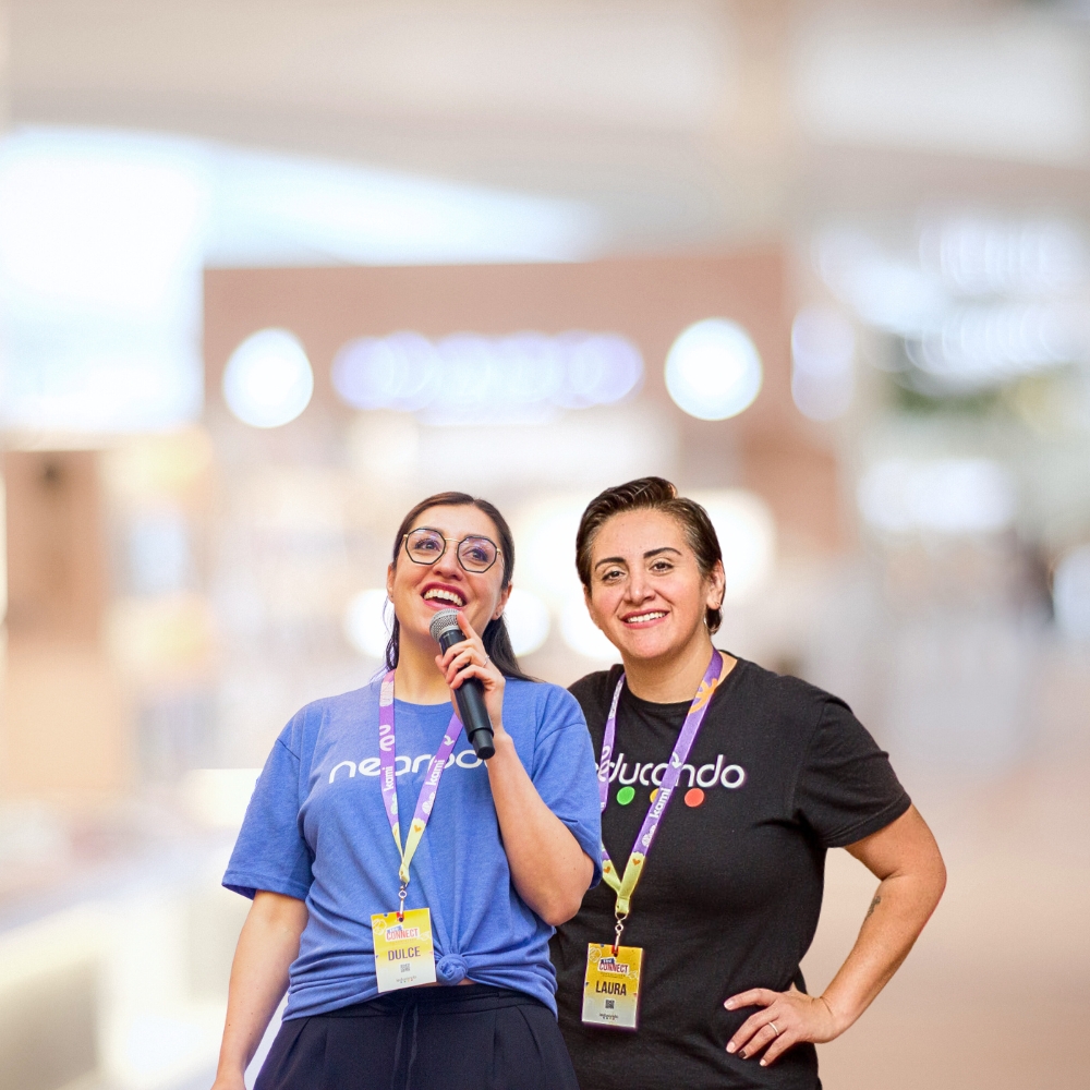 Equipo de Desarrollo Profesional de ieducando México. Laura Camacho y Dulce Lomelí